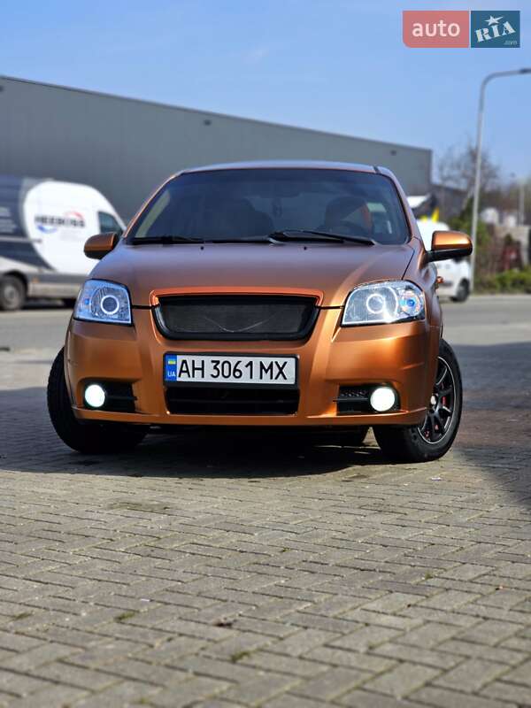 Седан Chevrolet Aveo 2008 в Луцьку