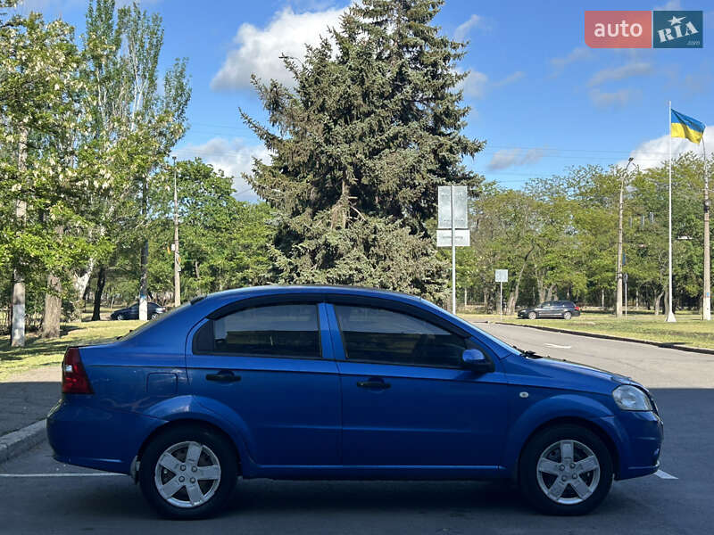 Седан Chevrolet Aveo 2008 в Миколаєві