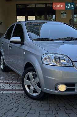 Седан Chevrolet Aveo 2007 в 