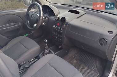 Седан Chevrolet Aveo 2005 в 