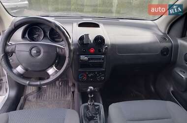 Седан Chevrolet Aveo 2005 в 