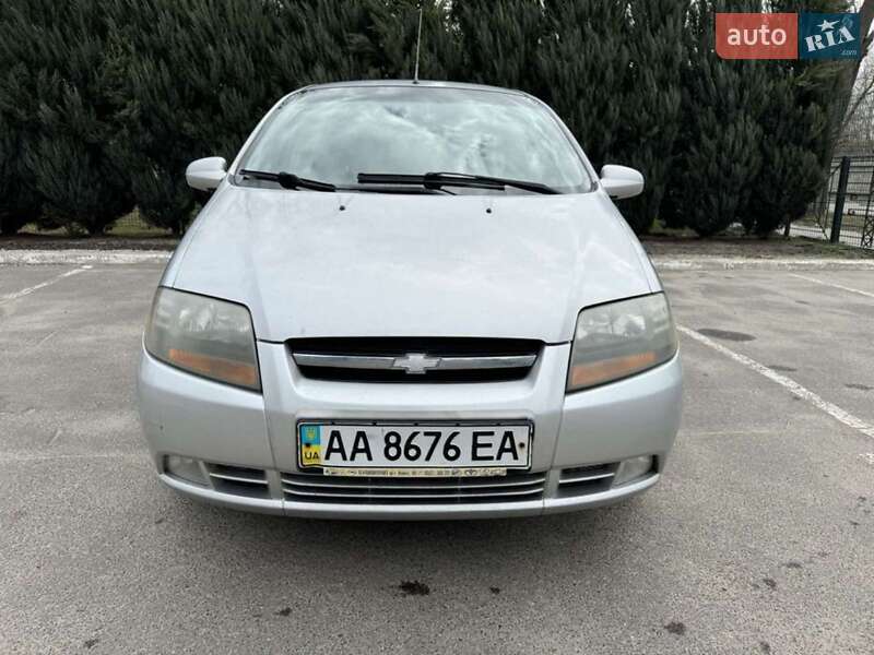Хэтчбек Chevrolet Aveo 2007 в Киеве