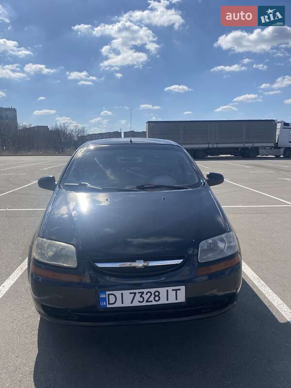 Седан Chevrolet Aveo 2005 в 