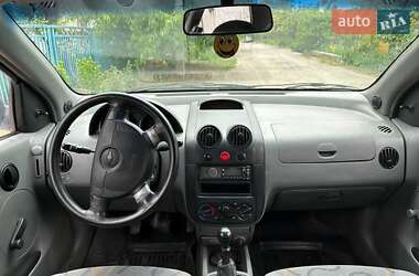 Седан Chevrolet Aveo 2005 в 