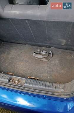Хетчбек Chevrolet Aveo 2006 в 