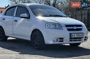 Седан Chevrolet Aveo 2007 в Киеве