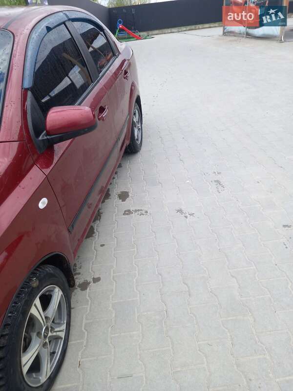 Седан Chevrolet Aveo 2008 в Тернополі