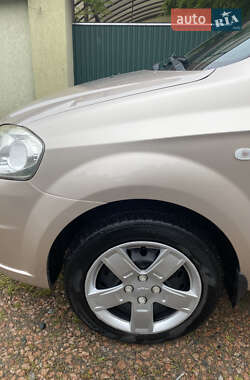 Седан Chevrolet Aveo 2008 в 