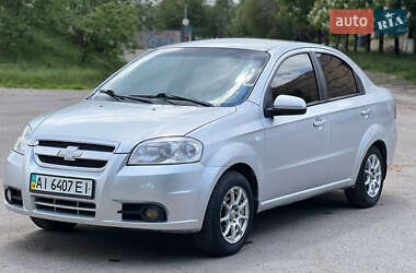 Седан Chevrolet Aveo 2008 в Кривом Роге