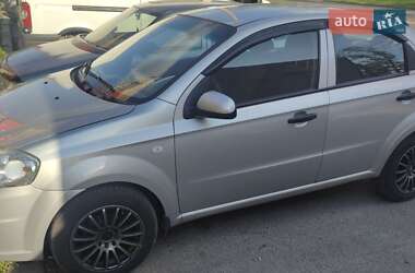 Седан Chevrolet Aveo 2011 в Киеве