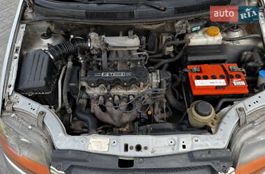 Седан Chevrolet Aveo 2005 в 