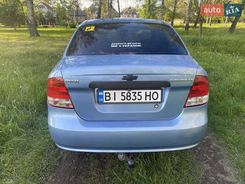 Седан Chevrolet Aveo 2004 в Миргороде