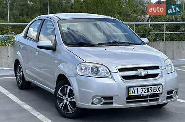 Седан Chevrolet Aveo 2008 в Киеве