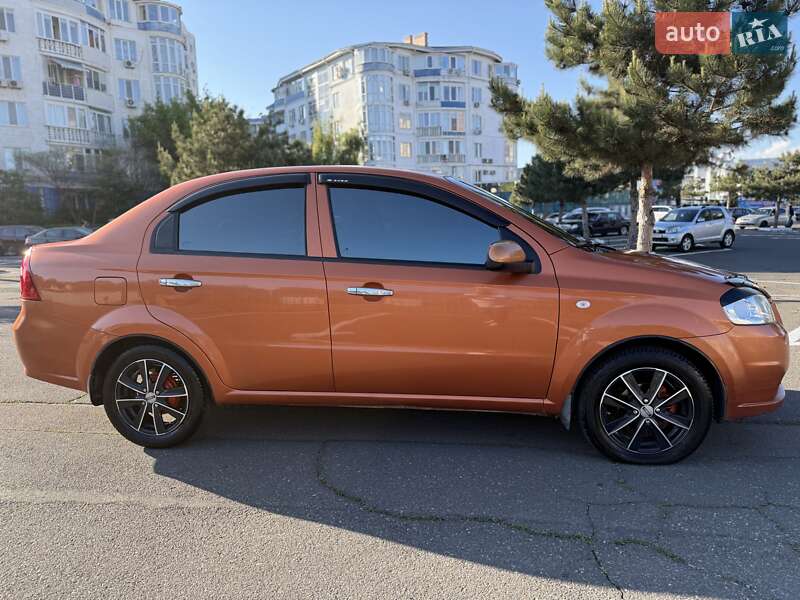 Седан Chevrolet Aveo 2006 в Одессе