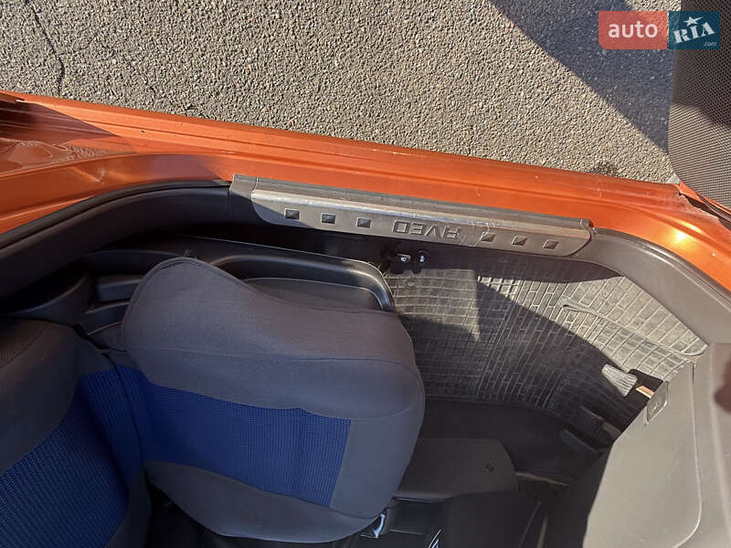 Седан Chevrolet Aveo 2006 в Одессе