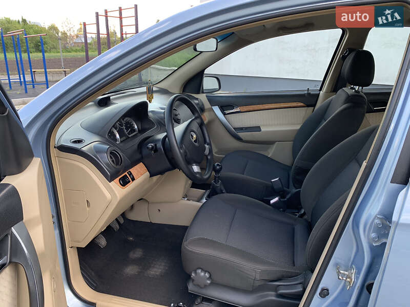 Седан Chevrolet Aveo 2007 в Тернополі