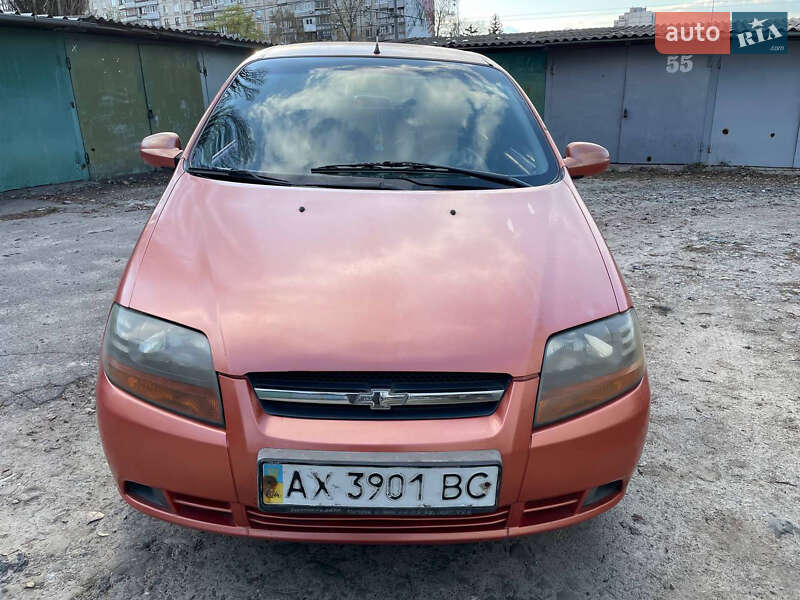Седан Chevrolet Aveo 2006 в Харькове