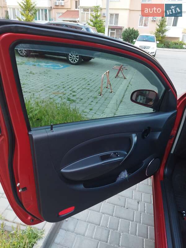 Хэтчбек Chevrolet Aveo 2008 в Одессе