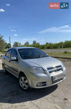 Седан Chevrolet Aveo 2007 в Полтаве