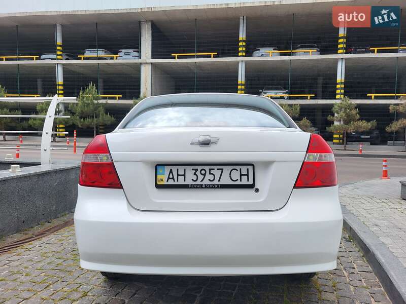 Седан Chevrolet Aveo 2007 в Одессе