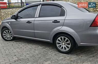 Седан Chevrolet Aveo 2011 в 
