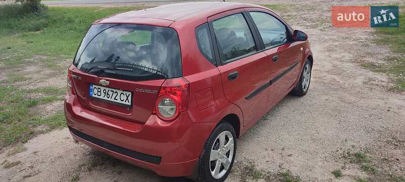 Хэтчбек Chevrolet Aveo 2008 в Чернигове