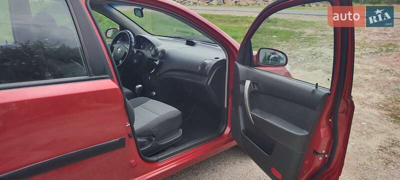 Хэтчбек Chevrolet Aveo 2008 в Чернигове