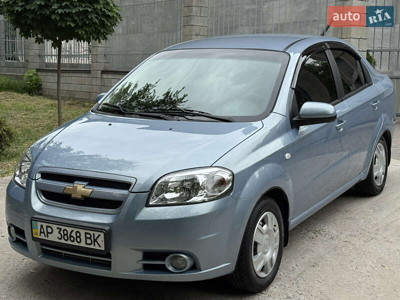 Седан Chevrolet Aveo 2008 в Запоріжжі