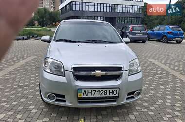 Седан Chevrolet Aveo 2011 в Краматорске