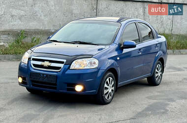 Седан Chevrolet Aveo 2008 в Києві
