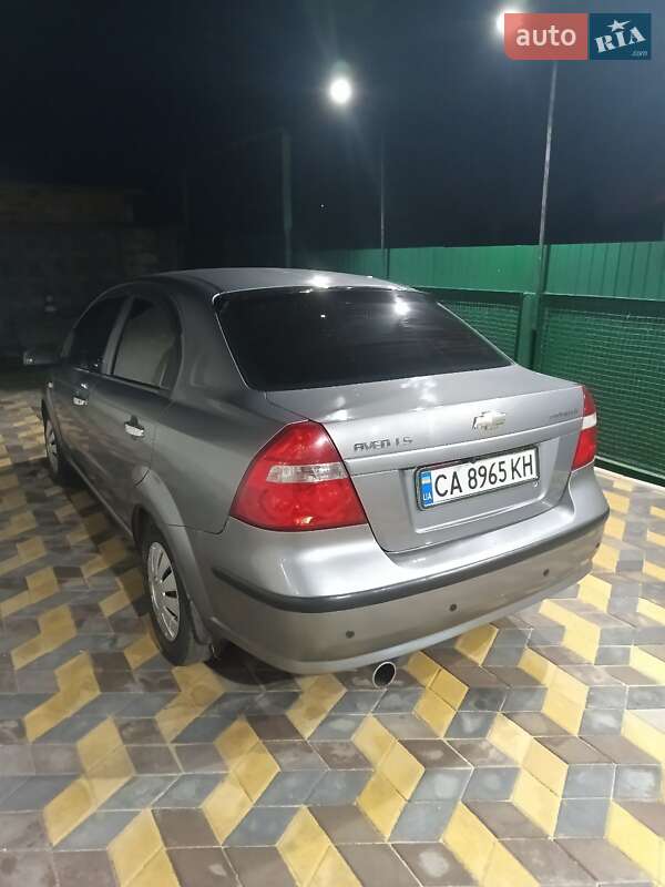 Седан Chevrolet Aveo 2007 в Подольске