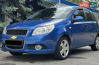 Хетчбек Chevrolet Aveo 2008 в Дніпрі