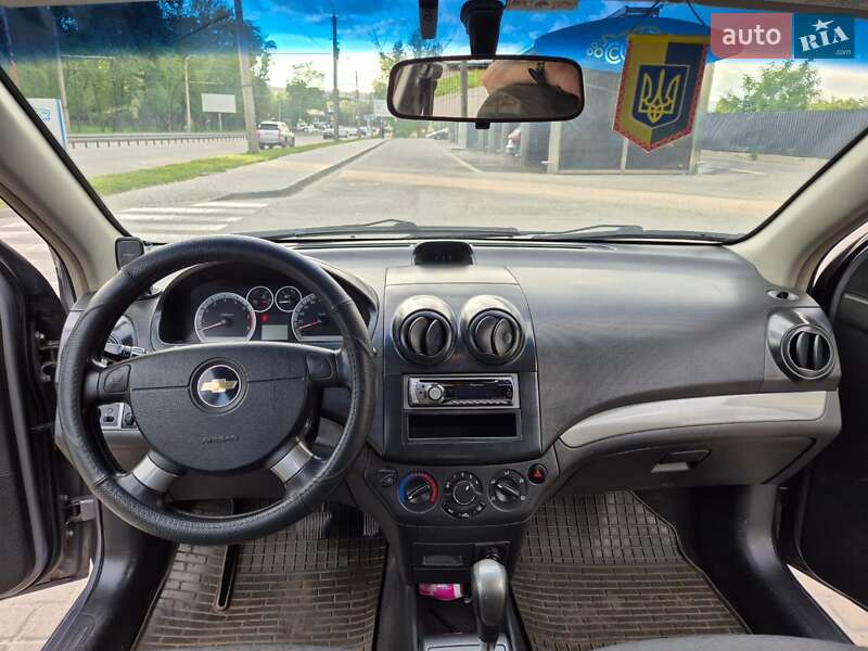 Седан Chevrolet Aveo 2007 в Днепре
