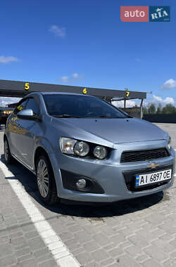 Седан Chevrolet Aveo 2012 в Ірпені