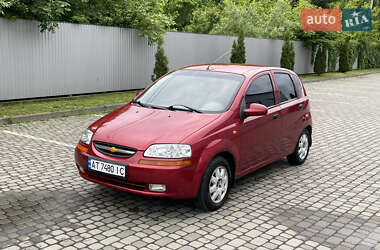 Хетчбек Chevrolet Aveo 2005 в 
