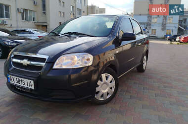 Седан Chevrolet Aveo 2010 в Харькове