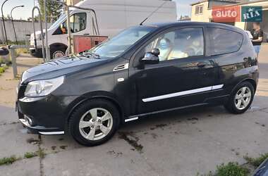 Хэтчбек Chevrolet Aveo 2008 в Киеве
