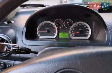 Хэтчбек Chevrolet Aveo 2008 в 
