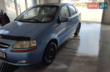 Седан Chevrolet Aveo 2004 в 