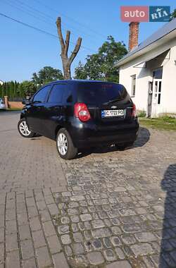 Хэтчбек Chevrolet Aveo 2011 в 