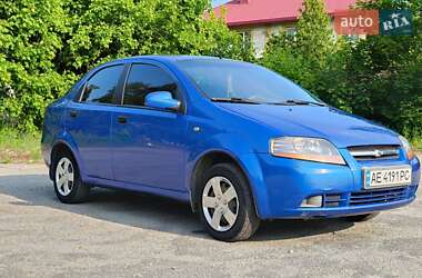 Седан Chevrolet Aveo 2005 в Дніпрі