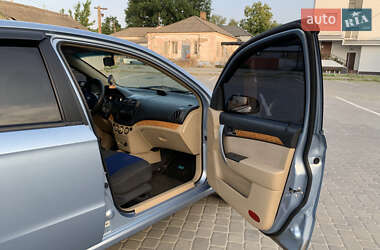 Седан Chevrolet Aveo 2007 в 