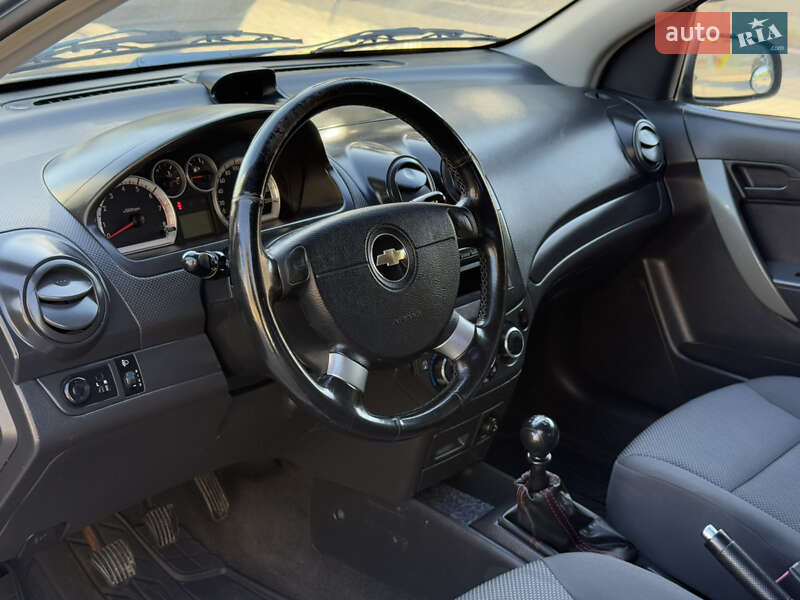 Седан Chevrolet Aveo 2007 в Ивано-Франковске