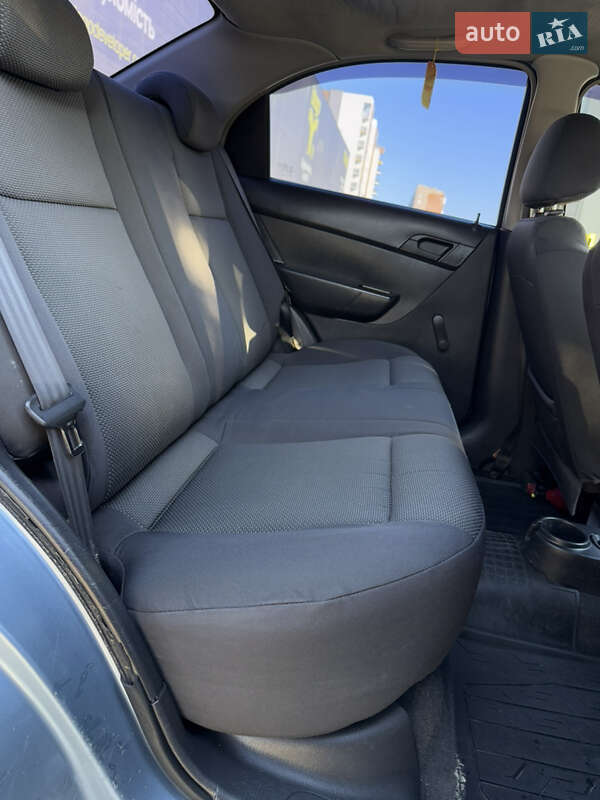 Седан Chevrolet Aveo 2007 в Ивано-Франковске