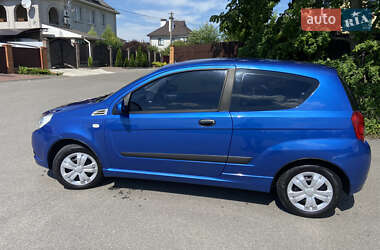 Хетчбек Chevrolet Aveo 2008 в 