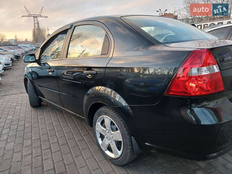Седан Chevrolet Aveo 2007 в Миколаєві