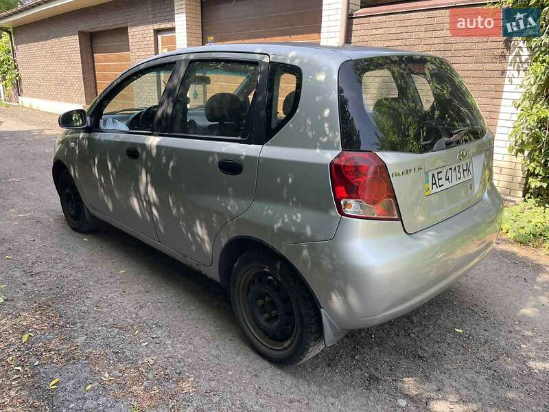Хетчбек Chevrolet Aveo 2006 в Дніпрі