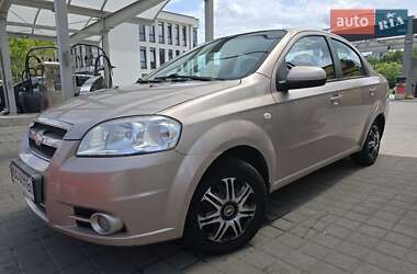 Седан Chevrolet Aveo 2008 в Львові