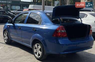 Седан Chevrolet Aveo 2006 в 