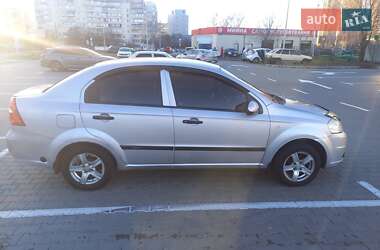 Седан Chevrolet Aveo 2006 в 